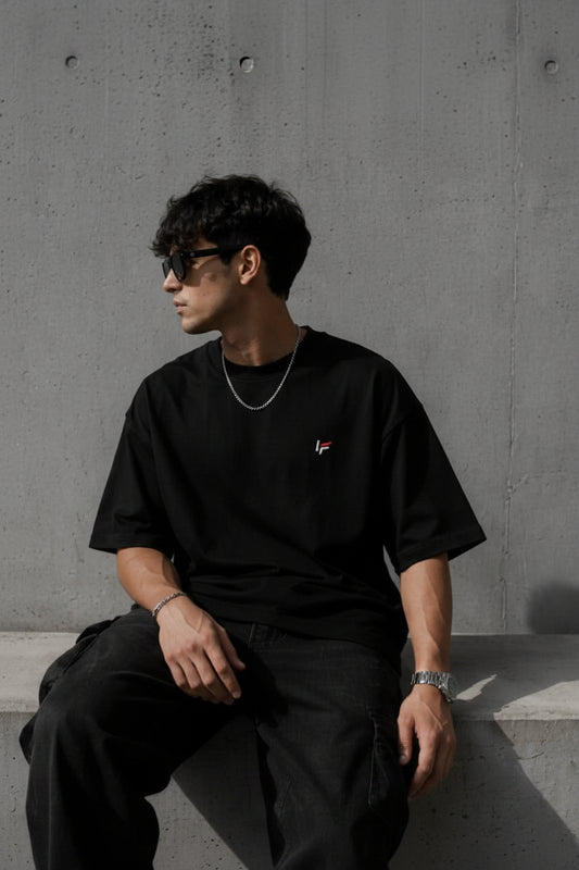 LuckyFits Oversized Graphic T-Shirt – Premium Heavy Cotton Streetwear Tee (Black)